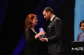 Sky Deutschland: Strahlende Sieger beim 6. Mira Award: Monica Lierhaus, der Sender Fox und die Serie "Gomorrha" ausgezeichnet