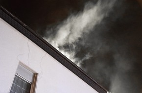 Feuerwehr Iserlohn: FW-MK: Küchenbrand nach Fettexplosion