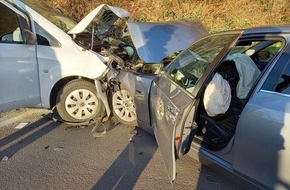 Feuerwehr Herdecke: FW-EN: Mehrere Verletzte bei Verkehrsunfall - Handwerker stürzt am Abend Hang hinab
