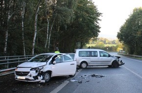 Polizei Minden-Lübbecke: POL-MI: Unfall auf Zubringer der B 65