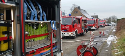 Feuerwehr Kleve: FW-KLE: Kaminbrand in Materborn