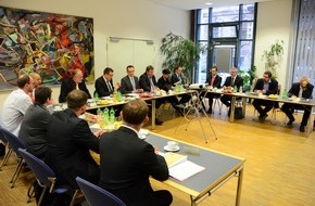 Bundespolizeidirektion Pirna: BPOLD PIR: Bekämpfung von Schleusungskriminalität - Trinationales Expertentreffen in Dresden