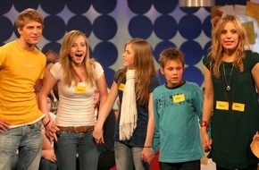KiKA - Der Kinderkanal ARD/ZDF: Nina aus Bergisch-Gladbach gewinnt bei "KI.KA LIVE" eine Gastrolle in "Schloss Einstein" / Im packenden Finale stimmten gestern 21.000 Zuschauer per TED ab
