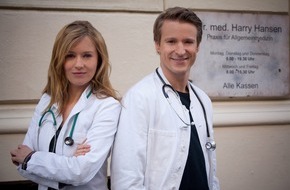 SAT.1: Drehstart für neue SAT.1-Serie: Max von Pufendorf und Stefanie Stappenbeck sind "Die Docs" (AT) (mit Bild)
