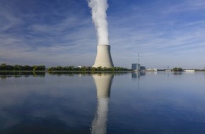 Green Planet Energy: Studie belegt: Im Jahr nach dem Atomausstieg sinken CO2-Ausstoß und Strompreise