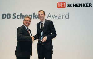 Deutsche Bahn AG: DB Schenker Award 2012 geht an Dr. Sönke Behrends