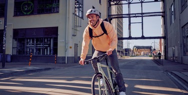 ROSE Bikes GmbH: Reclaim the streets & discover the new Sneak 3 EQ with Q'AUTO / Stilvoll, smart, urban: Das ROSE Sneak 3 EQ mit Q'AUTO Technologie setzt neue Maßstäbe für städtische Mobilität