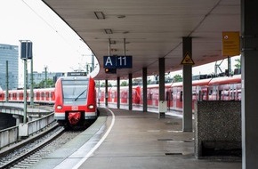 Bundespolizeidirektion Sankt Augustin: BPOL NRW: Flucht in die Gleise endet im Krankenhaus