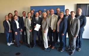 Polizeiinspektion Oldenburg-Stadt / Ammerland: POL-OL: Unterzeichnung einer Sicherheitspartnerschaft zur Bekämpfung clankrimineller Strukturen in Oldenburg und dem Ammerland