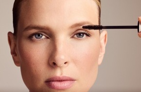WALA Heilmittel GmbH: Neu von Dr. Hauschka: Long Lasting Mascara – natürliche Wimpernbetonung, die hält