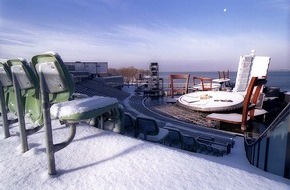 Bregenzer Festspiele GmbH: Paris am See: Winterpracht auf der weltgrössten Seebühne.