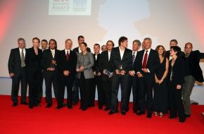 Medien.Bayern GmbH: Ariane Reimers ist "CNN Journalist of the Year"
"CNN Journalist Award der MEDIENTAGE 2006" verliehen