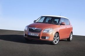 Skoda Auto Deutschland GmbH: Goldenes Lenkrad für den Skoda Fabia