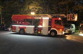 Feuerwehr Gelsenkirchen: FW-GE: Kleine Ursache, große Wirkung / Eine vermutlich achtlos weggeworfene Zigarettenkippe sorgt für Großeinsatz der Feuerwehr Gelsenkirchen