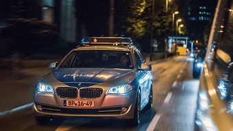 Bundespolizeidirektion München: Bundespolizeidirektion München: Ärger über Handyvideo / Männer schlagen und bedrohen 36-Jährigen