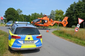 POL-STD: 76-jährige Autofahrerin bei Unfall mit Zug in Agathenburg schwerstverletzt