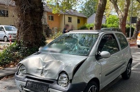 Polizei Duisburg: POL-DU: Neudorf: Auffahrunfall an Ampel - Fahrerin verletzt