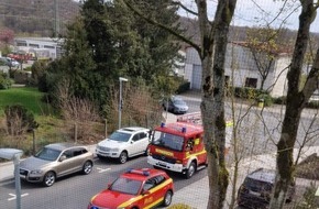 Feuerwehr Herdecke: FW-EN: Feuerwehr Herdecke auch weiterhin gefordert - Serie der Einsätze reißt nicht ab