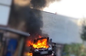 Polizeipräsidium Westpfalz: POL-PPWP: Pkw geht in Flammen auf