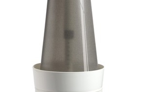 medi GmbH & Co. KG: Neu und nur von medi: Reinigungsgerät medi Liner Vapomat / Hygienische medi Liner-Pflege für Beinamputierte leicht gemacht