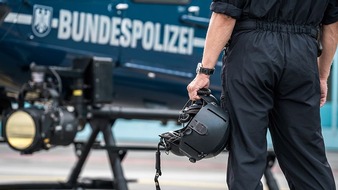 Bundespolizeidirektion München: Bundespolizeidirektion München: Unerlaubte Einreise mittels Güterzug: Bundespolizei fasst Ehepaar mit zwei Kleinkindern