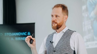 Pro Bauherr GmbH: Halbe Millionen bei Hausplanung eingespart - Wo sich Bauherren viel zu oft über den Tisch ziehen lassen