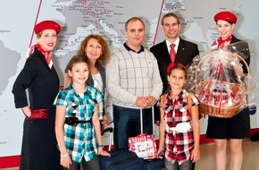 Air Berlin PLC: airberlin begrüßt den dreimillionsten topbonus Teilnehmer / Gewinnspiele für alle Vielflieger (BILD)