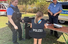 Polizeipr&auml;sidium S&uuml;dhessen: POL-DA: Kelsterbach: Polizei beim DLRG Sommerfest auf der Blaulichtmeile dabei