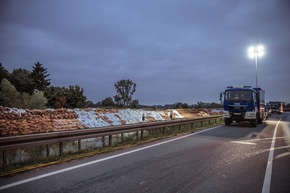 THW Bayern: Jahrhunderthochwasser in Bayern: Emotionaler Rückblick des THW Einsatzes