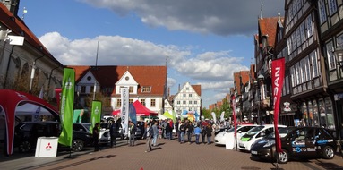 Stadt Celle Tourismus: 8. Celler AutoShow mit verkaufsoffenen Sonntag