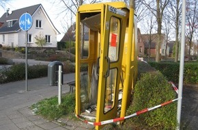 Landeskriminalamt Schleswig-Holstein: LKA-SH: Zeugenaufruf nach Automatensprengungen in Eutin - Bilder beigefügt