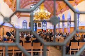 Frühlings-Benefizkonzert: ein bunter Abend und rund 140.000 Euro für das neue Kinderklinikum Nürnberg