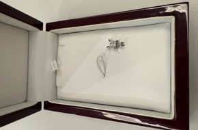 Hauptzollamt Hannover: HZA-H: Zoll Hannover verhindert Schmuggel von Brillantschmuck am Flughafen