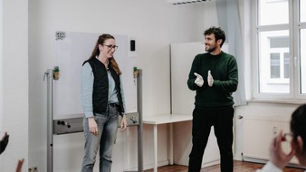 PRIMEROS Qualification GmbH: Betriebliche Sicherheit neu gedacht: Wie Unternehmen mit PRIMEROS rechtskonform und zukunftssicher werden