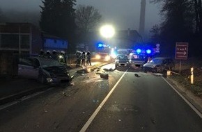 Polizeidirektion Neustadt/Weinstraße: POL-PDNW: Schwerer Verkehrsunfall auf der B39 mit Schwerverletzten und Vollsperrung - Nachtrag nach Verkehrsunfallaufnahme