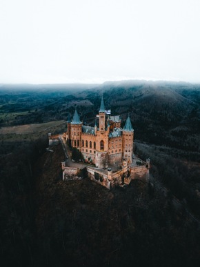 Pressemitteilung: Klappe und Action