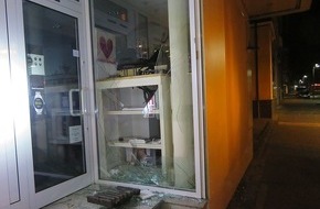 Kreispolizeibehörde Olpe: POL-OE: Erneuter Einbruch in Uhrengeschäft - Täter flüchtet