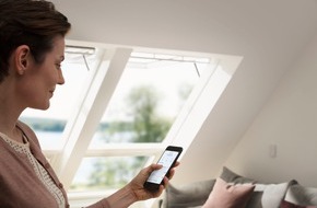 VELUX Schweiz AG: Conseils pour un air ambiant sain en hiver / Aération automatique avec les accessoires pour fenêtres de toit VELUX