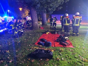 FW-ROW: Großbrand zerstört Bauernhaus in Granstedt