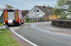 Feuerwehr Sprockhövel: FW-EN: Verkehrsunfall am 1. Mai, massive Ölspur und weitere Einsätze über das lange Wochenende