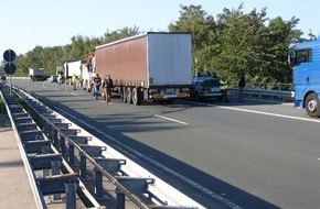 Polizeiinspektion Nienburg / Schaumburg: POL-STH: (ber) Schwerlast - Verkehrskontrolle auf der B 65