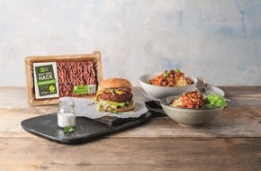 Lidl: "Next Level Meat": Vegane Burgerpatties und veganes Hack von Lidl werden klimaneutral / Lidl spart zusätzlich Plastik durch nachhaltigere Verpackung der "Next Level Meat"-Produkte