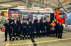 FFW Gemeinde Schwalmtal: FFW Schwalmtal: Neue Feuerwehrkräfte für den Westkreis - Truppmann-1-Lehrgang gestartet