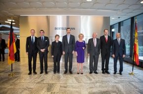 Bertelsmann SE & Co. KGaA: Bertelsmann geehrt vom Besuch Seiner Majestät König Felipe VI. von Spanien