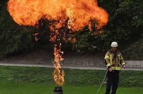 Feuerwehr Herdecke: FW-EN: 150 Jahre Feuerwehr Herdecke: Blaulichttag zieht zahlreiche G&auml;ste an
