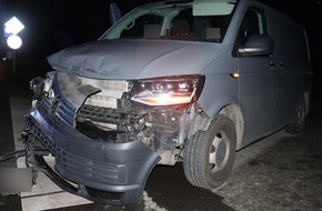 Kreispolizeibehörde Herford: POL-HF: Vorfahrt missachtet - 26-jährige Engeranerin bei Unfall verletzt