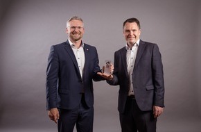 Lamilux Heinrich Strunz GmbH: LAMILUX SUNSATION® gewinnt German Innovation Award 2023
