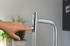 hansgrohe SE: Küchenarbeit leicht gemacht mit hansgrohe / Der Alleskönner unter den Küchenarmaturen