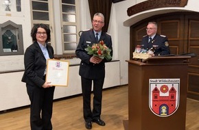 Kreisfeuerwehr Oldenburg: FW-OLL: Kameradschaftlicher Weihnachtsabend des Kreisfeuerwehrverbandes im historischen Rathausssaal in Wildeshausen