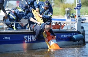 THW Landesverband Berlin, Brandenburg, Sachsen-Anhalt: THW LVBEBBST: Bootsführer-Ausbildung mit großer Einsatzübung in Tangermünde